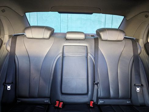 Used 2020 Mercedes-Benz S 450 Sedan image 12