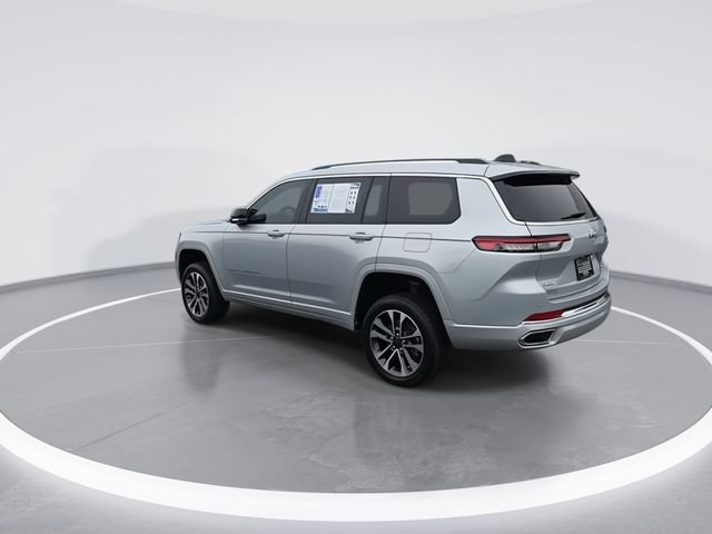 Used 2024 Jeep Grand Cherokee L Overland w/ Trailer Tow Package AWD/4WD image 6