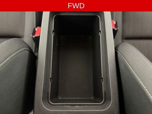 Used 2025 Nissan Altima 2.5 SV FWD image 11