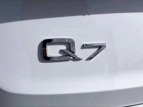 Used 2023 Audi Q7 2.0T Premium Plus AWD/4WD image 30