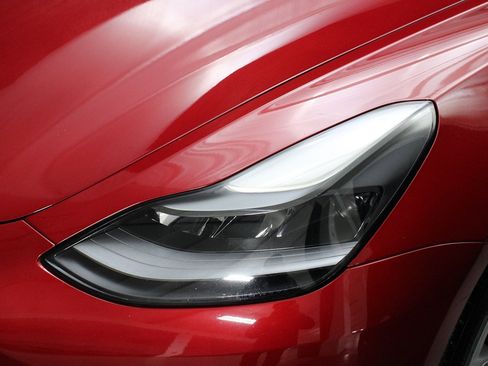 Used 2021 Tesla Model 3 Long Range image 4