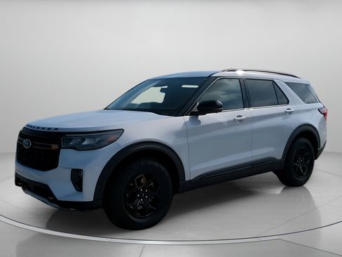 New 2026 Ford Explorer Tremor image 12
