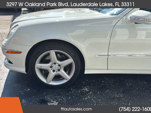 Used 2008 Mercedes-Benz E 350 4MATIC Sedan image 20