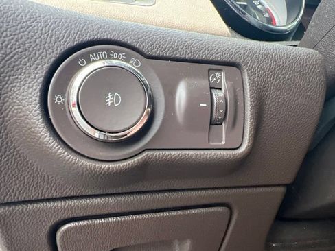 Used 2013 Buick Verano FWD image 10