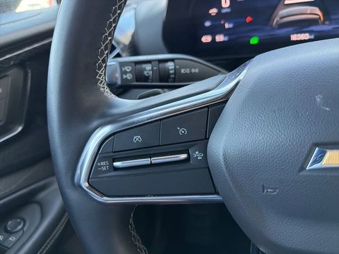 Used 2024 Chevrolet Blazer EV LT image 13