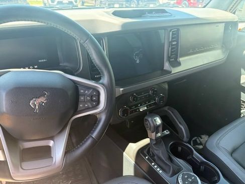 Used 2024 Ford Bronco Big Bend AWD/4WD image 4