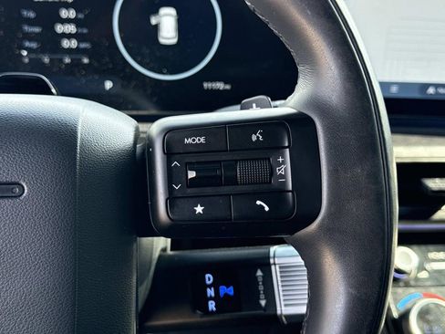 Used 2025 Hyundai Santa Fe Calligraphy image 32