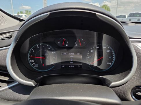 Used 2024 Chevrolet Malibu LT FWD image 10