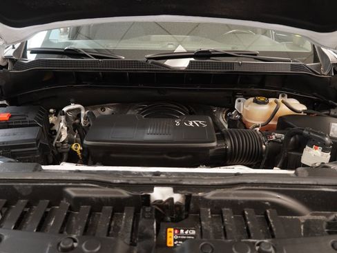 Used 2021 Chevrolet Silverado 1500 LT w/ Work Truck Package image 17