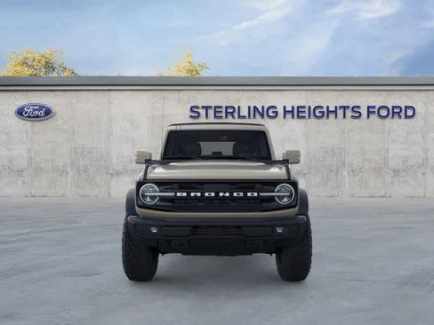 New 2025 Ford Bronco Outer Banks w/ Sasquatch Package image 6