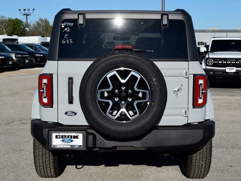 New 2026 Ford Bronco Outer Banks AWD/4WD image 5