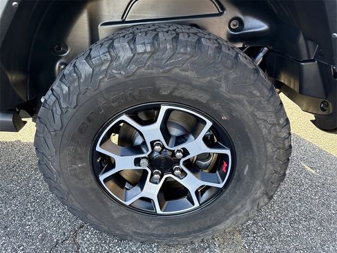Used 2023 Jeep Wrangler Rubicon w/ Steel Bumper Group image 21