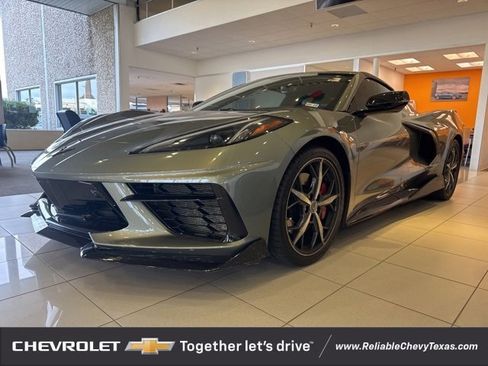 Certified 2022 Chevrolet Corvette Stingray Premium Cpe w/ Z51 Performance Package image 3