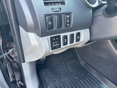 Used 2012 Toyota Tacoma 4x4 Double Cab w/ TRD Sport Upgrade Pkg image 26