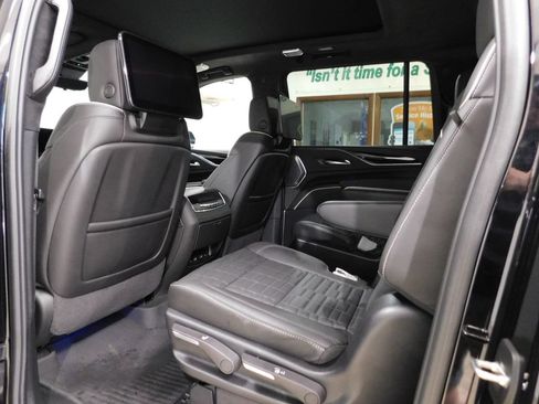Used 2024 Cadillac Escalade ESV V w/ LPO, Floor Liner Package AWD/4WD image 79