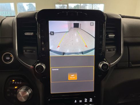 Used 2024 RAM 1500 Laramie image 36