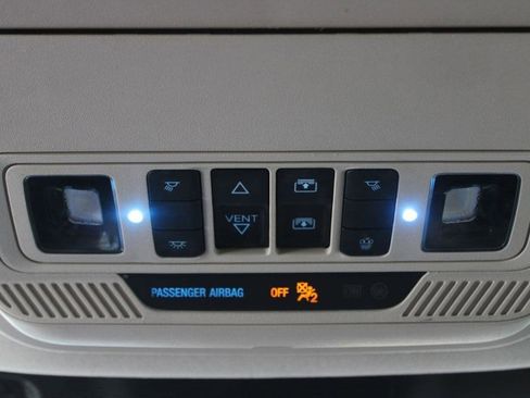 Used 2022 Ford Explorer Platinum w/ Equipment Group 601A AWD/4WD image 29