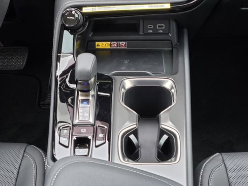 New 2026 Lexus NX 350h AWD w/ Luxury Package image 10