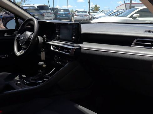 Used 2021 Kia K5 LX FWD image 35