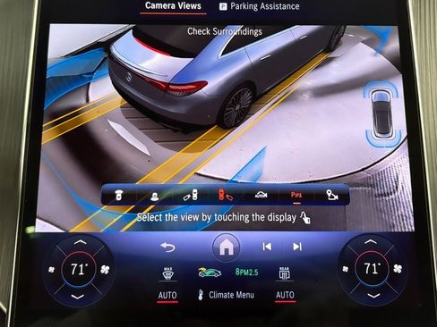 Used 2023 Mercedes-Benz EQE 500 4MATIC Sedan w/ Pinnacle Trim Package image 22