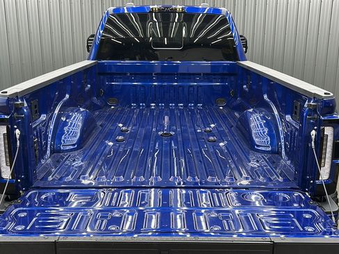 Used 2026 Ford F450 Platinum image 17