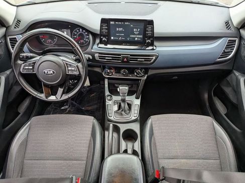 Used 2021 Kia Seltos S FWD image 25
