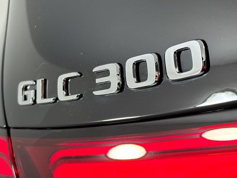 New 2026 Mercedes-Benz GLC 300 4MATIC image 8