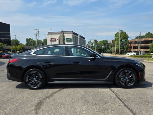 Used 2023 BMW i4 eDrive35 w/ Premium Package RWD image 6