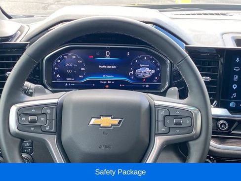 Certified 2025 Chevrolet Silverado 1500 LTZ w/ LTZ Premium Package AWD/4WD image 8