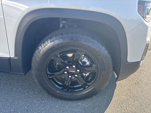 Used 2022 GMC Acadia AT4 AWD/4WD image 9