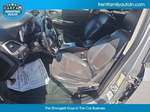 Used 2019 Dodge Journey GT image 30