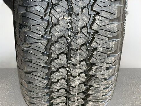 New 2026 RAM 2500 Laramie w/ Sport Appearance Package image 43