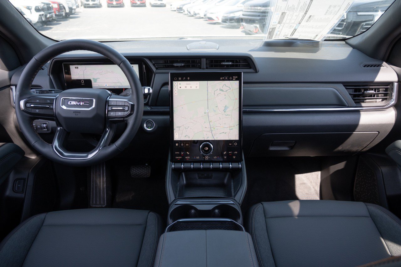 New 2026 GMC Terrain AT4 AWD/4WD image 7