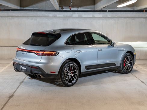 Certified 2023 Porsche Macan S AWD/4WD image 7