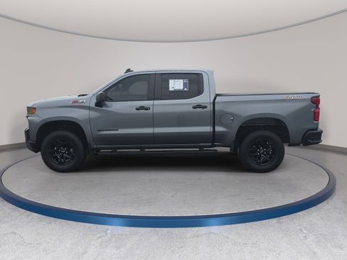 Used 2021 Chevrolet Silverado 1500 Custom Trail Boss AWD/4WD image 8