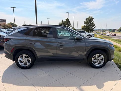 Used 2024 Hyundai Tucson SEL AWD/4WD image 9