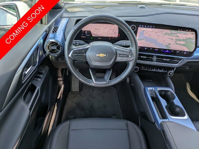 Used 2026 Chevrolet Equinox EV LT FWD image 13