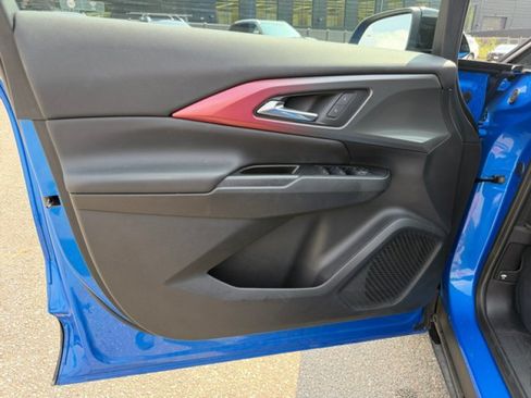 Used 2025 Chevrolet Equinox EV RS AWD/4WD image 20