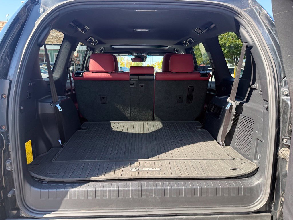 Used 2021 Lexus GX 460 Premium w/ Premium Package AWD/4WD image 19