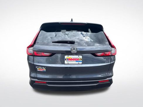 Certified 2025 Honda CR-V EX image 4