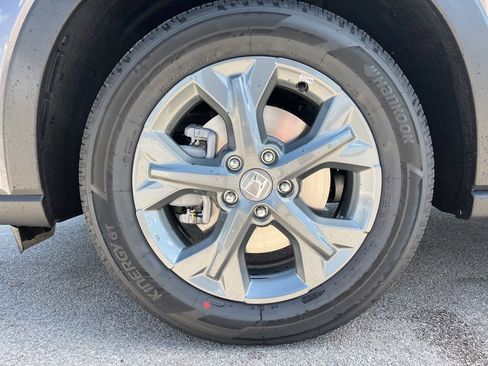 New 2026 Honda HR-V LX image 6