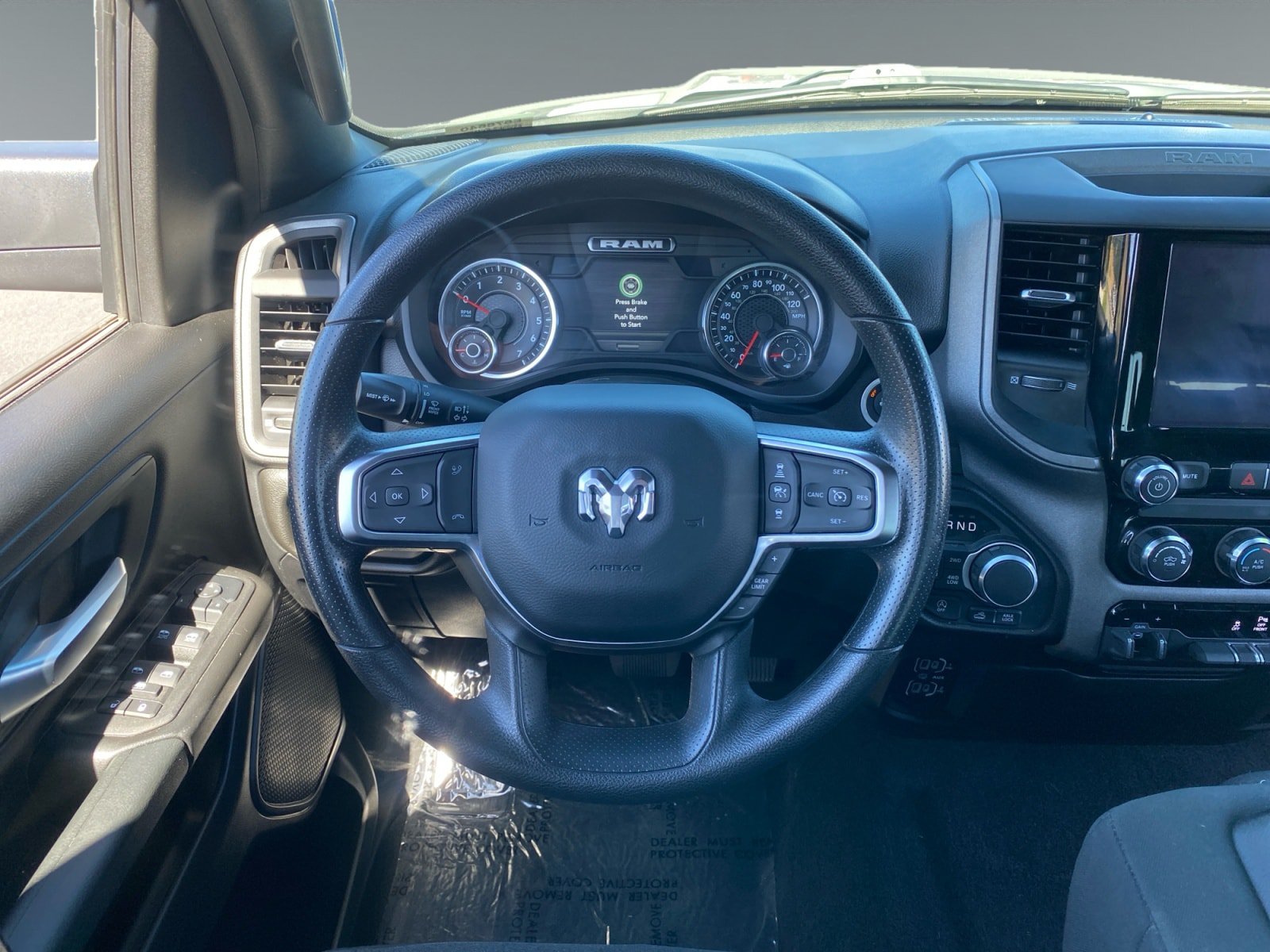 Used 2025 RAM 1500 Warlock AWD/4WD image 12