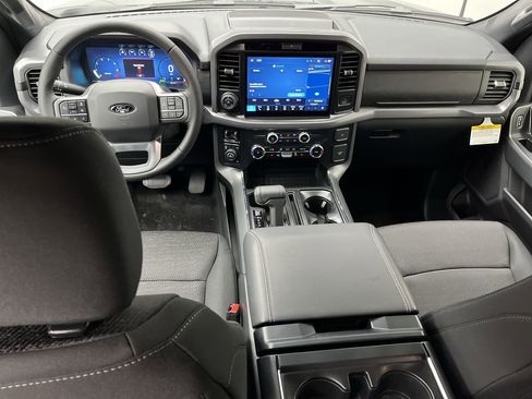 New 2025 Ford F150 XLT w/ Equipment Group 302A MID image 4
