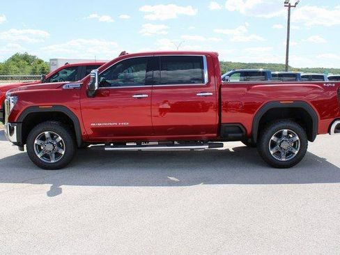 New 2025 GMC Sierra 2500 SLT w/ SLT Premium Package image 3