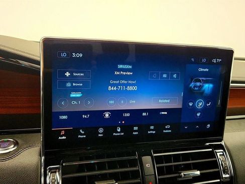 Used 2022 Lincoln Navigator Reserve RWD image 18