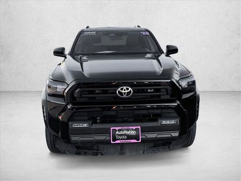 Used 2025 Toyota 4Runner SR5 AWD/4WD image 2