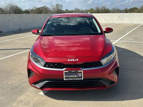 Used 2024 Kia Forte LXS image 7