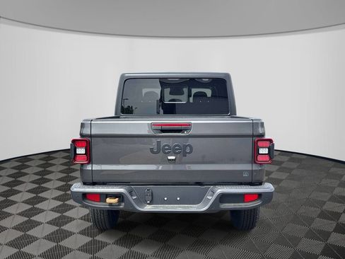 New 2026 Jeep Gladiator Sport AWD/4WD image 4