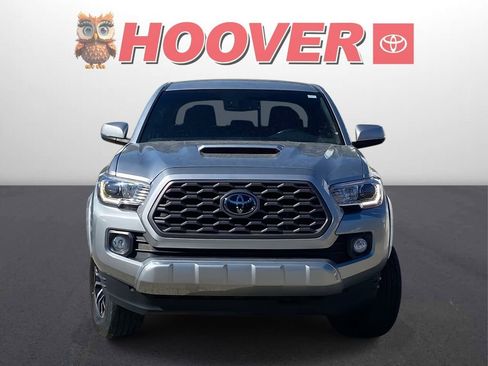 Used 2022 Toyota Tacoma TRD Sport w/ Technology Package AWD/4WD image 8