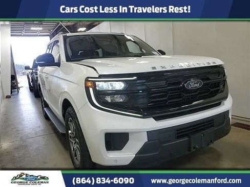 Used 2025 Ford Expedition Active image 1